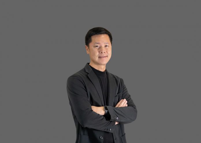 นพพร ภัทรรุจี GLOCON