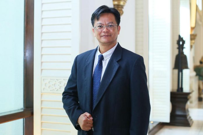 วิรัตน์ ผูกไทย SMT