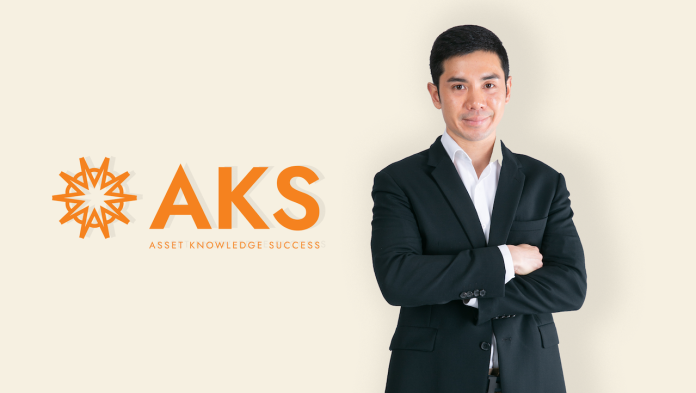 นายชนน วังตาล ประธานเจ้าหน้าที่บริหาร AKS