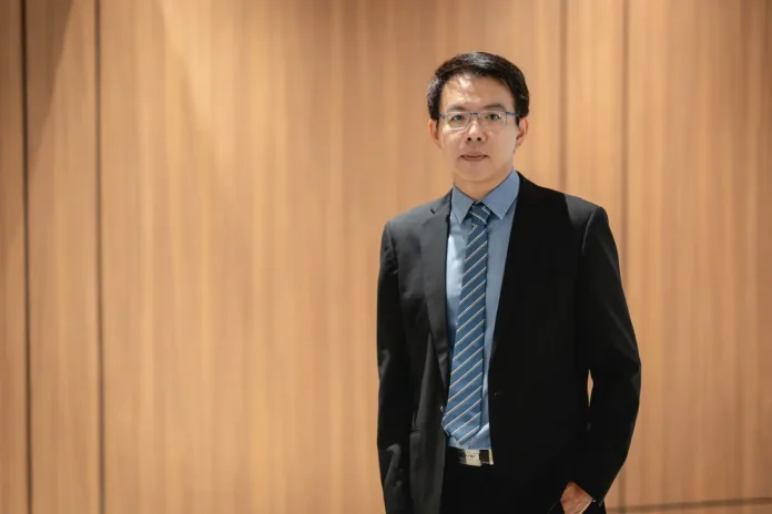 นายวิชาญ วิริยะภูษิต ประธานผู้บริหารสายงานการเงิน บริษัท แสนสิริ จำกัด (มหาชน) หรือ SIRI