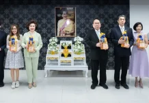 SGP จัดพิธีทำบุญตักบาตรถวายพระกุศลสตมวาร 100 วัน แด่สมเด็จพระนางเจ้าสิริกิติ์ พระบรมราชินีนาถ พระบรมราชชนนีพันปีหลวง