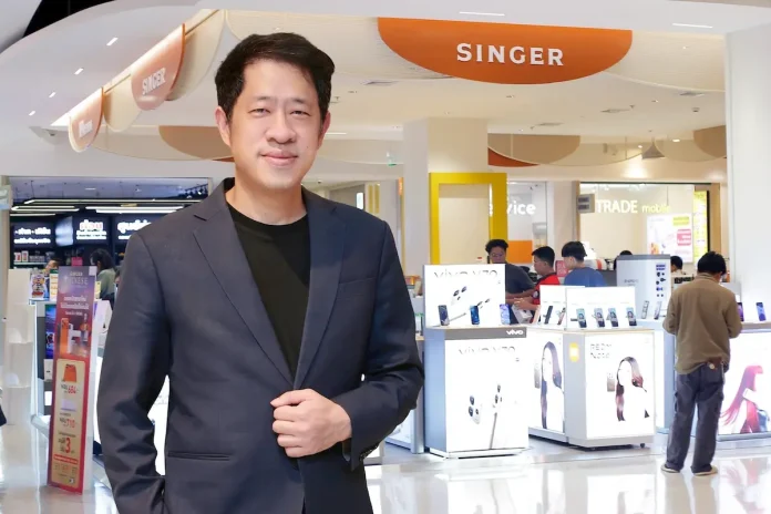 นายนราธิป วิรุฬห์ชาตะพันธ์ กรรมการผู้จัดการใหญ่ บริษัท ซิงเกอร์ประเทศไทย จำกัด (มหาชน) หรือ SINGER