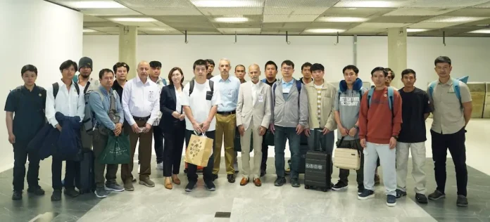 PSL รับลูกเรือ “มยุรี นารี” ทั้ง 20 รายกลับถึงประเทศไทย พร้อมดำเนินการดูแลตามมาตรการด้านสวัสดิภาพ