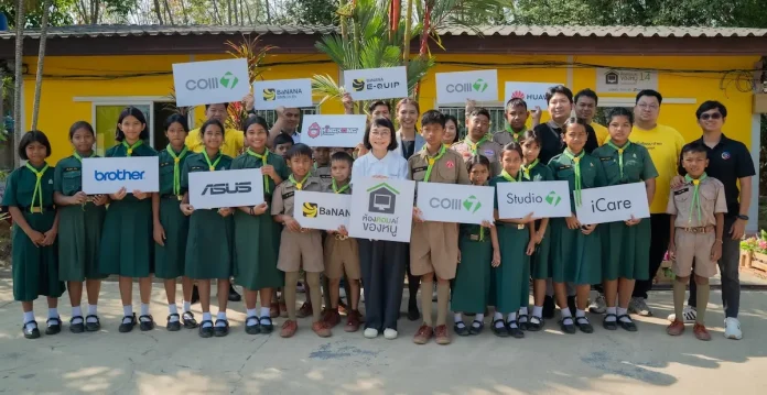 COM7 สานต่อ CSR ส่งมอบ “ห้องคอมฯ ของหนู” 6 โรงเรียนภาคใต้ ลดความเหลื่อมล้ำทางเทคโนโลยี มุ่งสร้างการเติบโตคู่สังคมอย่างยั่งยืน