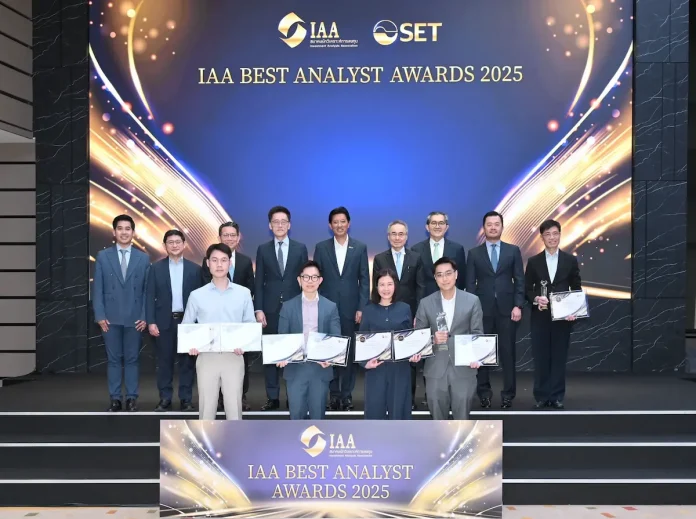 CGSI คว้า 10 รางวัลจากโครงการ IAA Best Analyst Award 2025 ชนะเลิศรางวัลทีมวิเคราะห์การลงทุนยอดเยี่ยมติดต่อกันเป็นปีที่ 4