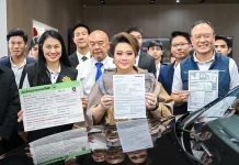 “ศุภมาส” ลุยตรวจโชว์รูม EV บังคับติดฉลากระบุ “มาตรฐานทอดสอบระยะทางวิ่ง”