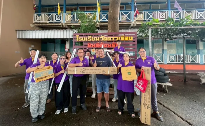 DEMCO จัดกิจกรรมโครงการ “แสงสว่างเพื่ออนาคต” เปลี่ยนหลอดไฟให้โรงเรียนวัดดาวเรือง จ.ปทุมธานี