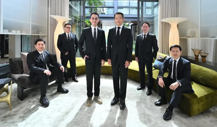 ครั้งแรกในไทย! SC ผนึก SCB ยกระดับพันธมิตรเชิงกลยุทธ์กว่า 22 ปี สร้าง Wealth Ecosystem ครบวงจร เชื่อมโลกการอยู่อาศัย การลงทุน และการบริหารความมั่งคั่ง