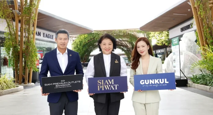 GUNKUL จับมือ สยามพิวรรธน์ ไซม่อน ชูโมเดล 'Solar + Battery' ดัน สยาม พรีเมี่ยม เอาท์เล็ต กรุงเทพ ก้าวสู่ต้นแบบ พรีเมี่ยม เอาท์เล็ต แห่งแรกในเมืองไทย ใช้พลังงานหมุนเวียนเต็มรูปแบบ รับเทรนด์ศูนย์การค้าสีเขียวระดับโลก