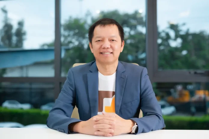 นายบุญสม กิจเกษตรสถาพร ประธานเจ้าหน้าที่บริหาร บริษัท เดอะแพรคทิเคิลโซลูชั่น จำกัด (มหาชน) (TPS)