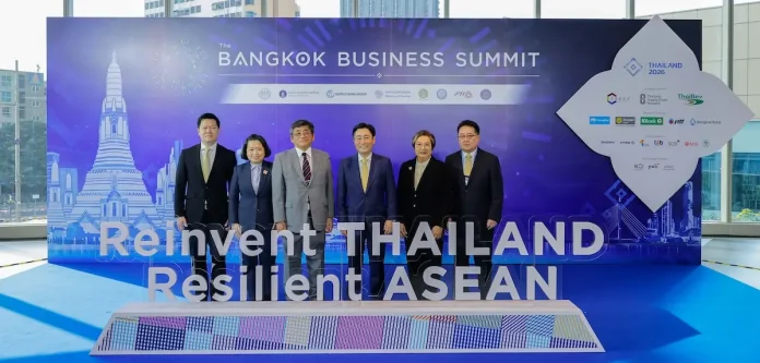 กรุงศรี–MUFG ร่วมแบ่งปันวิสัยทัศน์เศรษฐกิจไทยและอาเซียน ชูการเงินเพื่อความยั่งยืน ตอกย้ำบทบาท “Trusted Partner” ในงาน THE BANGKOK BUSINESS SUMMIT 2026 กรุงศรี และ MUFG ร่วมแสดงวิสัยทัศน์ในงาน THE BANGKOK BUSINESS SUMMIT 2026