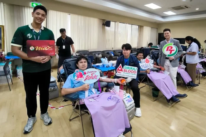 PTG ผนึก ศิริราช - KYE ส่งต่อโลหิตช่วยชีวิตผู้ป่วยทั่วประเทศ PTG ร่วมกับ ศิริราช และ KYE จัดกิจกรรมรับบริจาคโลหิตในโครงการ Social Innovation ปีที่ 2