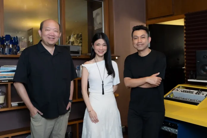 SC ถ่ายทอด 3 DNA คอนโด Design – Quality – Service ผ่าน Music Marketing ชวน “บอย โกสิยพงษ์” และ “ป๊อด ธนชัย” ร่วมถ่ายทอด “หัวใจผูกกัน” เวอร์ชันใหม่ คุณกนกอร หลิมกำเนิด ผู้บริหาร SC Asset ร่วมกับ บอย โกสิยพงษ์ และ ป๊อด ธนชัย เปิดตัวแคมเปญ SC Condo Designed for Peace of Mind