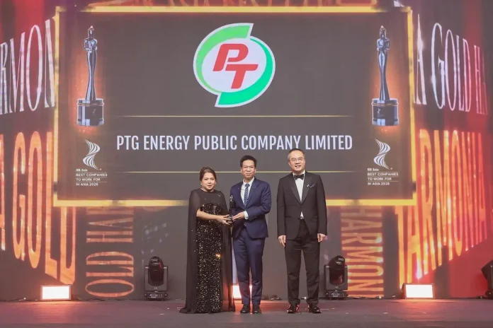 PTG คว้า 4 รางวัลใหญ่จาก HR Asia ต่อเนื่อง 6 ปีซ้อน ตอกย้ำความสำเร็จระดับสากล ผู้บริหาร พีทีจี เอ็นเนอยี หรือ PTG เป็นตัวแทนรับมอบ 4 รางวัลใหญ่จากเวที HR Asia Awards 2026 ตอกย้ำการเป็นองค์กรที่น่าทำงานมากที่สุดในเอเชีย 6 ปีซ้อน