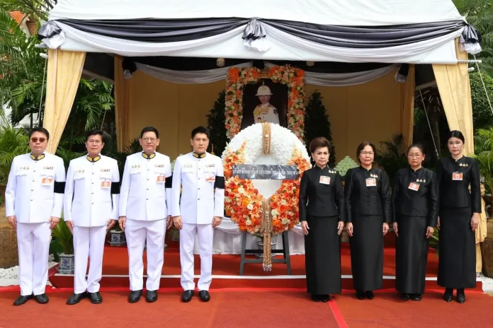 TOA ได้รับพระราชทานพระบรมราชานุญาตให้เป็นเจ้าภาพในการบำเพ็ญกุศลถวายพระศพ ‘สมเด็จพระเจ้าลูกเธอ เจ้าฟ้าพัชรกิติยาภาฯ’ คณะผู้บริหารและพนักงาน TOA นำโดยนายจตุภัทร์ และนางละออ ตั้งคารวคุณ เป็นเจ้าภาพบำเพ็ญกุศลถวายพระศพ สมเด็จพระเจ้าลูกเธอ เจ้าฟ้าพัชรกิติยาภาฯ