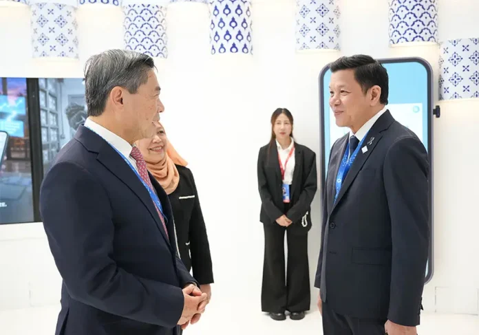 IMF-ASEAN ร่วมวางแนวทางสร้างความยืดหยุ่นและการเติบโตอย่างยั่งยืน ผู้ว่าการธนาคารแห่งประเทศไทยและผู้อำนวยการสำนักงานเศรษฐกิจการคลัง ประชุมร่วมกับ IMF และผู้นำอาเซียน หารือนโยบายรับมือความท้าทายเศรษฐกิจโลกและเทคโนโลยี AI