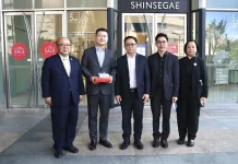 พาณิชย์ เจาะตลาดปูซาน สำรวจสินค้าไทยใน Shinsegae Food Market คณะกระทรวงพาณิชย์ โดย DITP ลงพื้นที่สำรวจสินค้าไทยใน Shinsegae Food Market เมืองปูซาน สาธารณรัฐเกาหลี