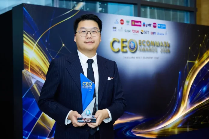 INNOPOWER พิสูจน์ความสำเร็จผู้นำพลังงานสะอาด รับรางวัล “สุดยอดซีอีโอรุ่นเอสเอ็มอี สาขาธุรกิจภาคบริการ” ประจำปี 2026 คุณอธิป ตันติวรวงศ์ ซีอีโอ INNOPOWER รับรางวัลสุดยอดซีอีโอรุ่นเอสเอ็มอี สาขาธุรกิจภาคบริการ จากเวที CEO Econmass Awards 2026