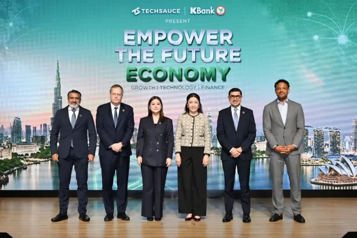 กสิกรไทย จับมือ Techsauce จัดเวทีคู่ขนานการประชุม IMF–World Bank ปี 2569 ผนึกผู้นำระดับโลก ชูทุน–เทคโนโลยี–คน ขับเคลื่อนเศรษฐกิจไทยสู่การเติบโตอย่างยั่งยืน งาน KBank x Techsauce: EMPOWER THE FUTURE ECONOMY เวทีคู่ขนานการประชุม IMF–World Bank Group 2026