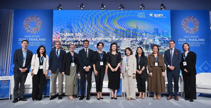 พาณิชย์ผลักดันระบบ “IP Finance” ผ่านเวที AM2026 เชื่อม “ทรัพย์สินทางปัญญา” สู่แหล่งทุน ขับเคลื่อนเศรษฐกิจไทย-อาเซียน กระทรวงพาณิชย์ผลักดันระบบ IP Finance เชื่อมโยงทรัพย์สินทางปัญญาสู่แหล่งทุนในเวทีประชุม AM2026