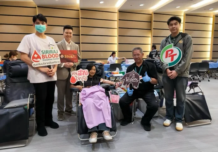 PTG ผนึก ศิริราช – ตลาดหลักทรัพย์ฯ ร่วมส่งต่อโลหิตผ่าน “Social Innovation” ปี 2 เพื่อสังคมไทย “อยู่ดี มีสุข” บริษัท พีทีจี เอ็นเนอยี จำกัด (มหาชน) หรือ PTG ผนึกกำลังคณะแพทยศาสตร์ศิริราชพยาบาล และตลาดหลักทรัพย์แห่งประเทศไทย (SET) จัดหน่วยรับบริจาคโลหิตเคลื่อนที่โครงการ “Social Innovation” ปีที่ 2