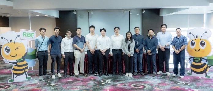 RBF เปิดบ้านต้อนรับนักวิเคราะห์ ชูตลาดต่างประเทศหนุนการเติบโต ผู้บริหาร RBF ให้การต้อนรับนักวิเคราะห์และผู้จัดการกองทุน ชูกลยุทธ์ตลาดต่างประเทศหนุนการเติบโต