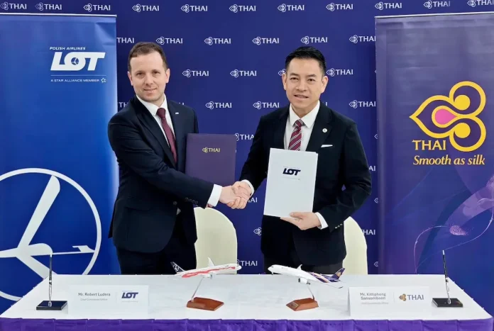 การบินไทย และ LOT Polish Airlines ขยายความร่วมมือด้านการบินร่วม (Codeshare) เปิดโอกาสการเดินทางสู่จุดหมายปลายทางที่หลากหลายยิ่งขึ้น ผู้บริหารการบินไทยและ LOT Polish Airlines ลงนาม MoU ขยายความร่วมมือการบินร่วม Codeshare เพิ่มทางเลือกเส้นทางบินยุโรปและเอเชีย