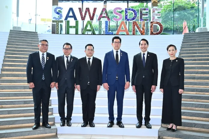 รมว.คลัง นำสื่อมวลชนชมความพร้อม QSNCC ตอกย้ำศักยภาพไทย เปิดบ้านต้อนรับการประชุมระดับโลก 2026 IMF-World Bank Group Annual Meetings คลังนำสื่อมวลชนตรวจความพร้อมศูนย์การประชุมแห่งชาติสิริกิติ์ (QSNCC) ต้อนรับการประชุมระดับโลก 2026 IMF-World Bank Group Annual Meetings