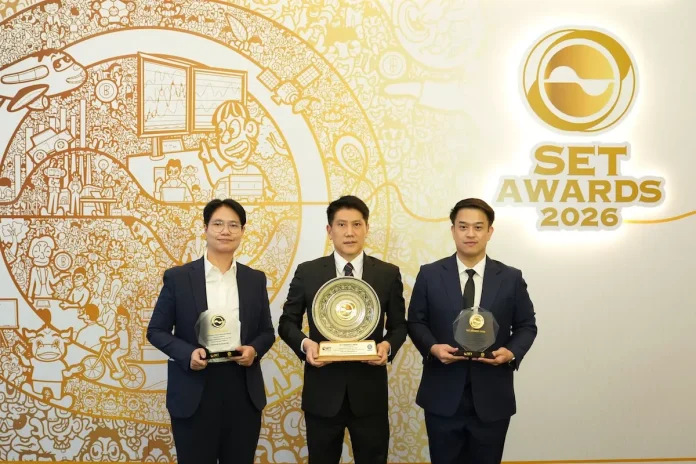 TOA ท็อปฟอร์ม! คว้า 2 รางวัลใหญ่ จากเวที SET Awards 2026 บมจ.ทีโอเอ เพ้นท์ (ประเทศไทย) TOA นำโดยคุณจตุภัทร์ ตั้งคารวคุณ คว้า 2 รางวัลใหญ่ Best Company Performance และ Outstanding CEO จากเวที SET Awards 2026